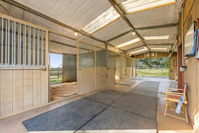 10000 Quail Hill Dr, Newcastle, CA 95658