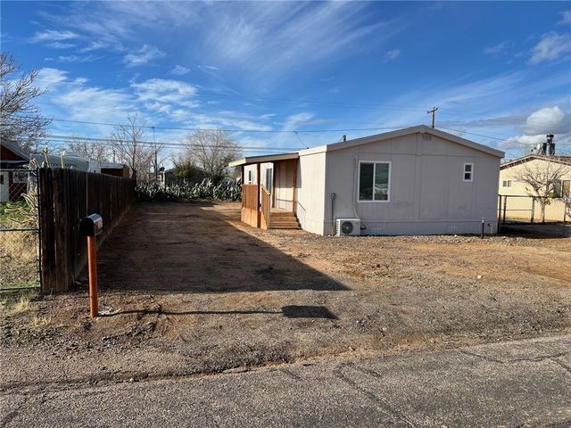 3678 E Canary Lane, Kingman, AZ 86409