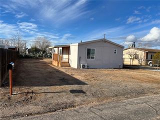3678 E Canary Lane, Kingman, AZ 86409