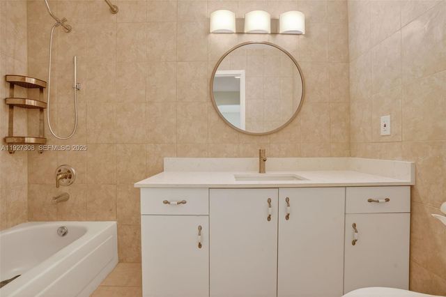 15591 SW 45th Ter, Miami, FL 33185