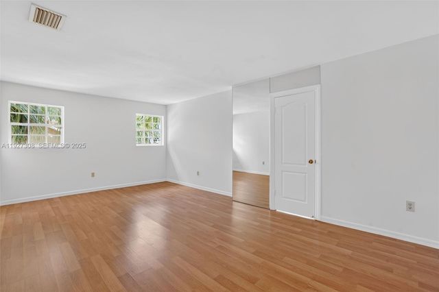 15591 SW 45th Ter, Miami, FL 33185