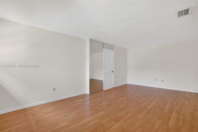 15591 SW 45th Ter, Miami, FL 33185