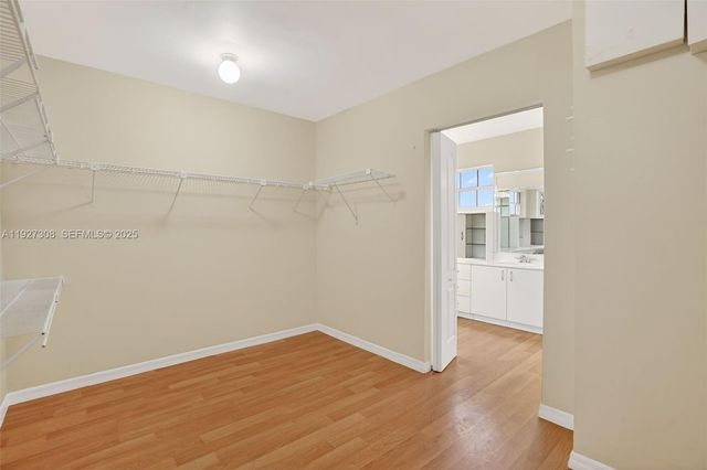 15591 SW 45th Ter, Miami, FL 33185