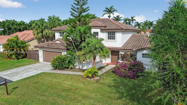 15591 SW 45th Ter, Miami, FL 33185