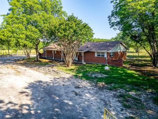 324 County Road 904, Joshua, TX 76058