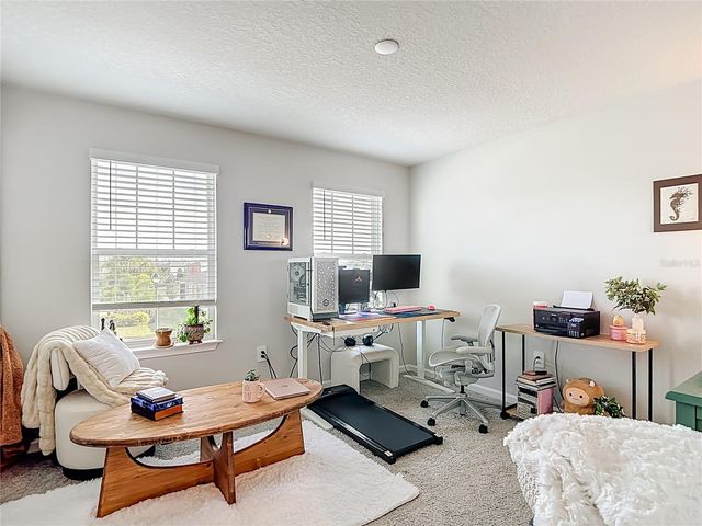 19219 BLUE POND DRIVE, Lutz, FL 33558