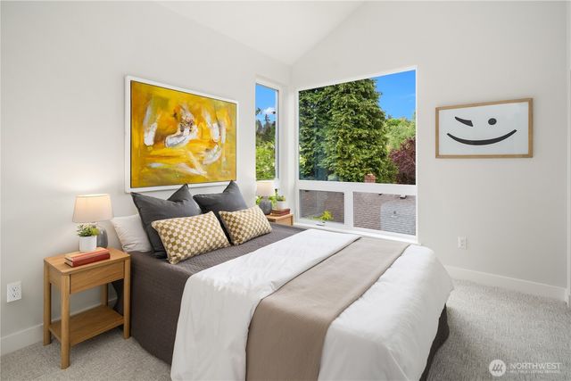 106 29th Avenue E, Seattle, WA 98112