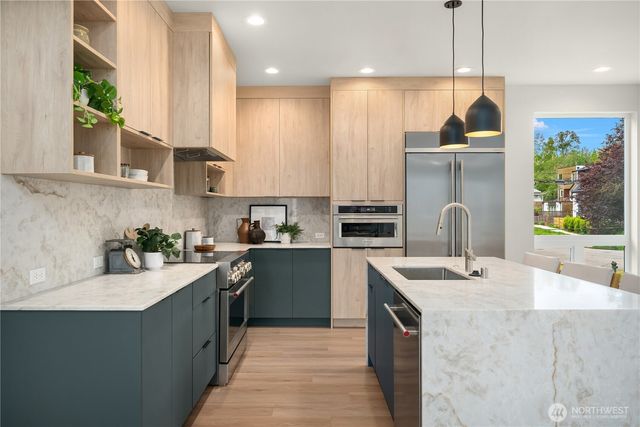 106 29th Avenue E, Seattle, WA 98112