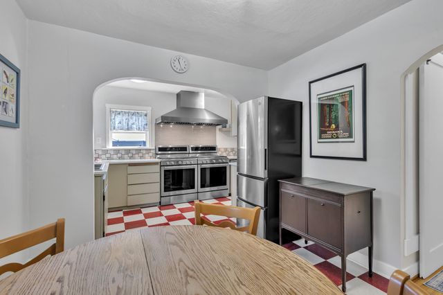 3828 N E St, Spokane, WA 99205