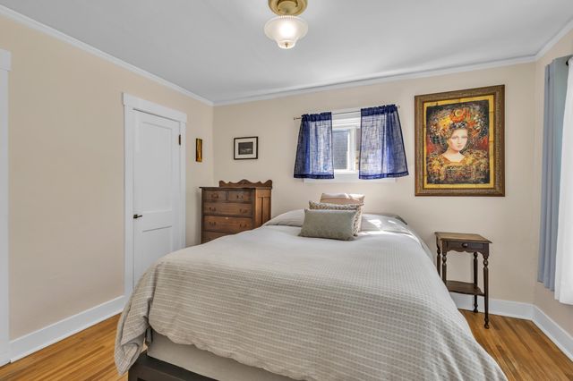 3828 N E St, Spokane, WA 99205