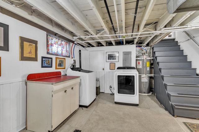 3828 N E St, Spokane, WA 99205