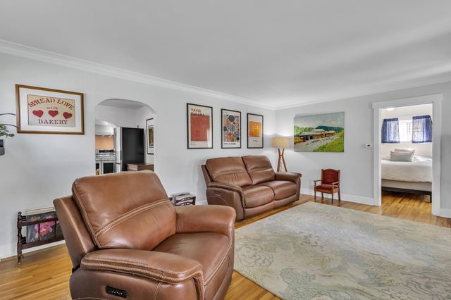 3828 N E St, Spokane, WA 99205