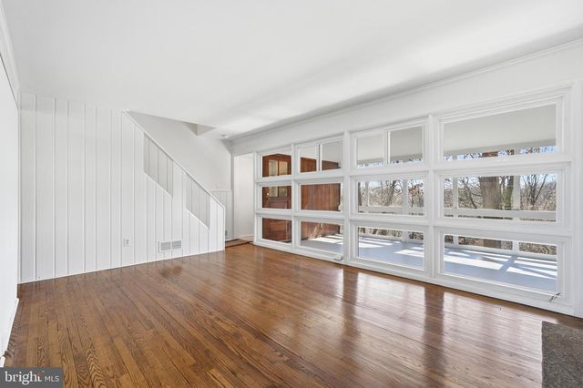 835 BOWIE RD, Rockville, MD 20852