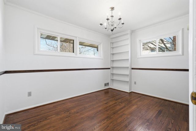 835 BOWIE RD, Rockville, MD 20852