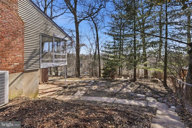 835 BOWIE RD, Rockville, MD 20852