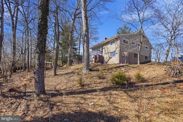 835 BOWIE RD, Rockville, MD 20852