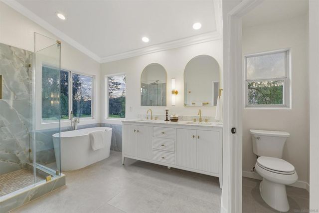 564 Golf Glen Dr, San Marcos, CA 92069