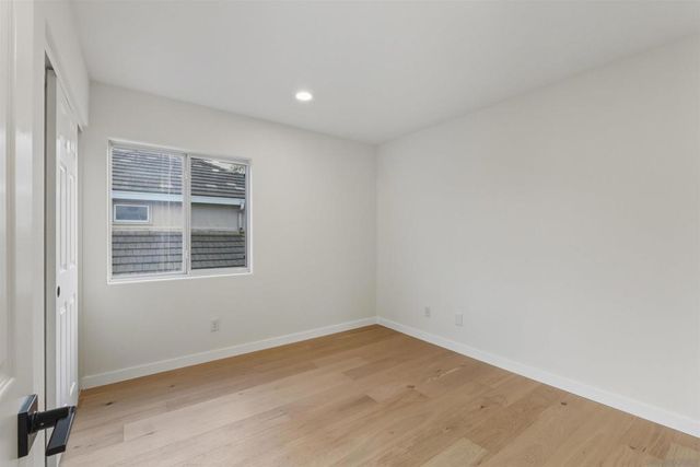 564 Golf Glen Dr, San Marcos, CA 92069