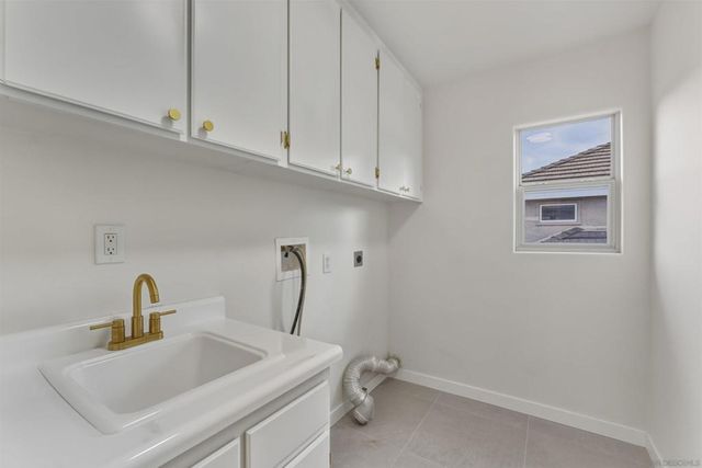 564 Golf Glen Dr, San Marcos, CA 92069