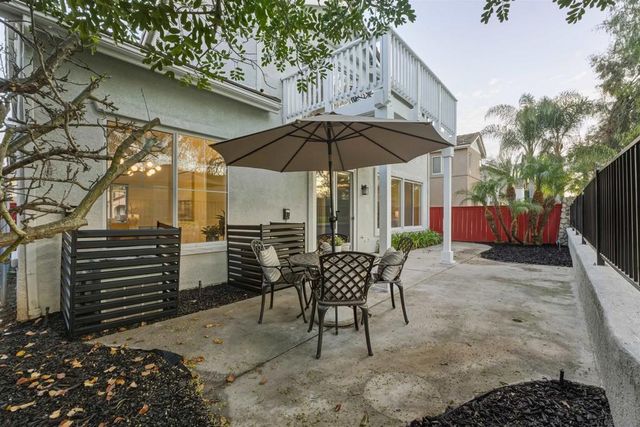 564 Golf Glen Dr, San Marcos, CA 92069