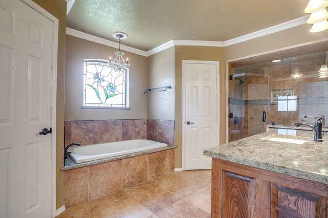 8016 Kendra Lane, North Richland Hills, TX 76182