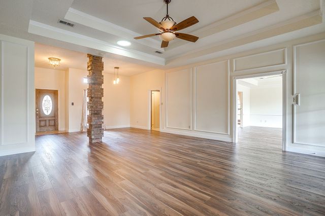 8016 Kendra Lane, North Richland Hills, TX 76182