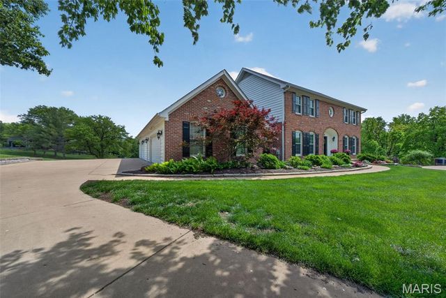 2108 Stillwater Point Court, Clarkson Valley, MO 63005