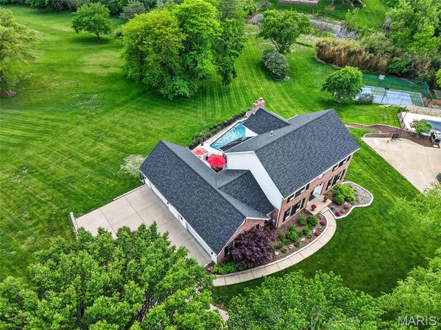 2108 Stillwater Point Court, Clarkson Valley, MO 63005