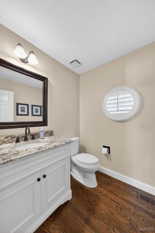 2108 Stillwater Point Court, Clarkson Valley, MO 63005