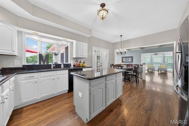 2108 Stillwater Point Court, Clarkson Valley, MO 63005
