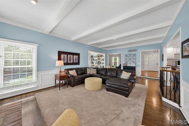 2108 Stillwater Point Court, Clarkson Valley, MO 63005