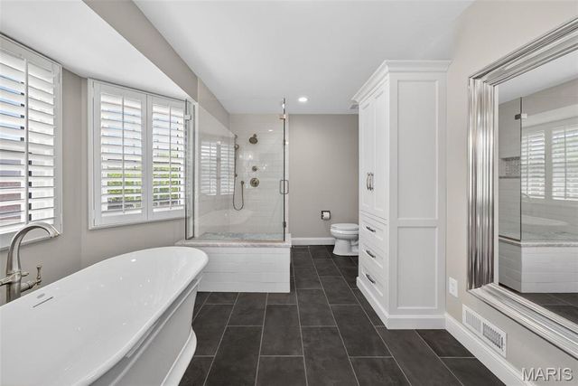 2108 Stillwater Point Court, Clarkson Valley, MO 63005