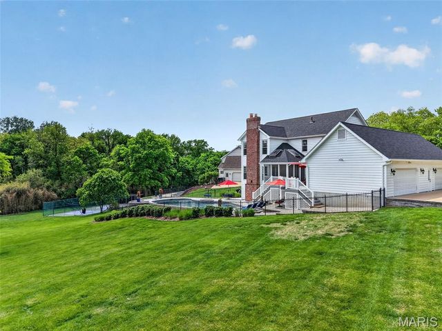2108 Stillwater Point Court, Clarkson Valley, MO 63005
