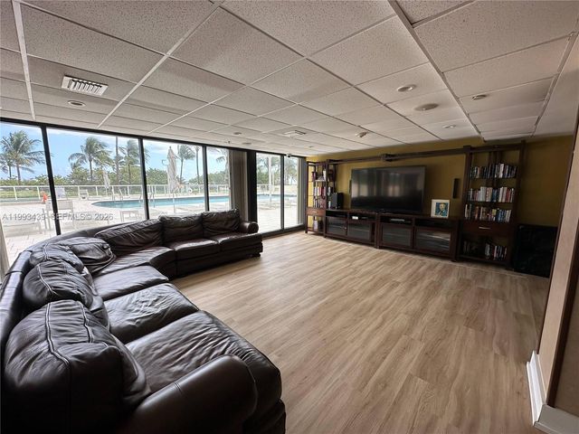 10185 Collins Ave 502, Bal Harbour, FL 33154