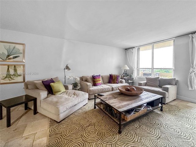 10185 Collins Ave 502, Bal Harbour, FL 33154