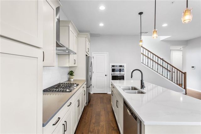 3933 Danube Lane 222, Atlanta, GA 30339