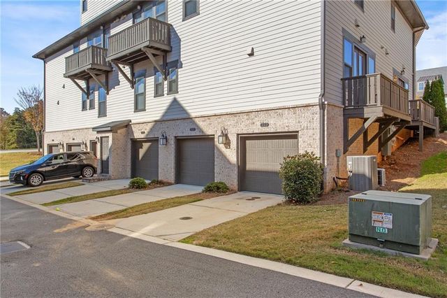 3933 Danube Lane 222, Atlanta, GA 30339