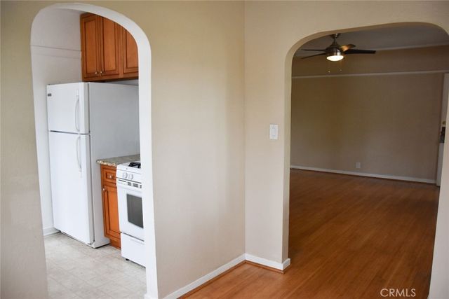 817 E Palm, Orange, CA 92866
