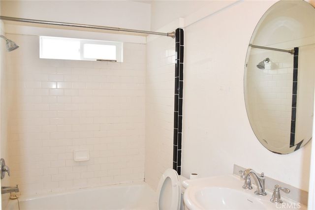 817 E Palm, Orange, CA 92866