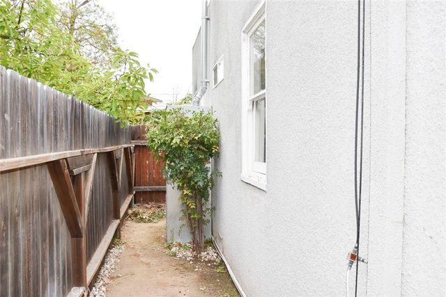 817 E Palm, Orange, CA 92866