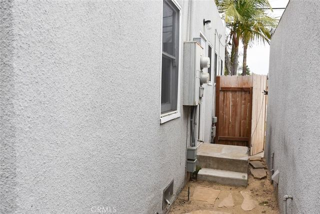 817 E Palm, Orange, CA 92866