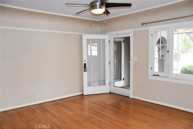 817 E Palm, Orange, CA 92866