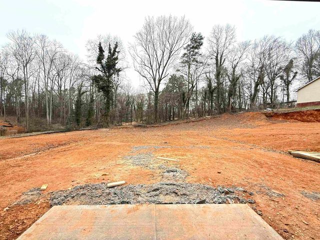 193 N Georgia Avenue, Chesnee, SC 29323