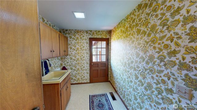 12741 Ring Lane, La Conner, WA 98257