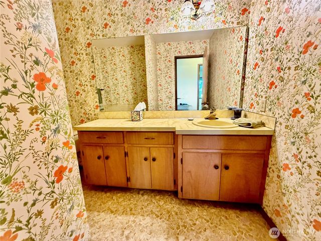 12741 Ring Lane, La Conner, WA 98257