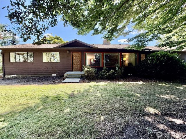 12741 Ring Lane, La Conner, WA 98257