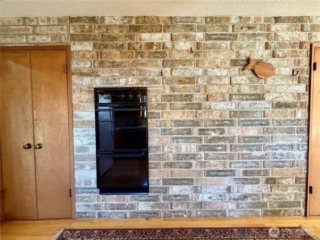 12741 Ring Lane, La Conner, WA 98257