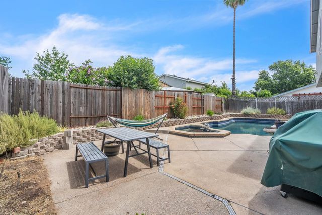 3308 Corbin Way, Sacramento, CA 95827
