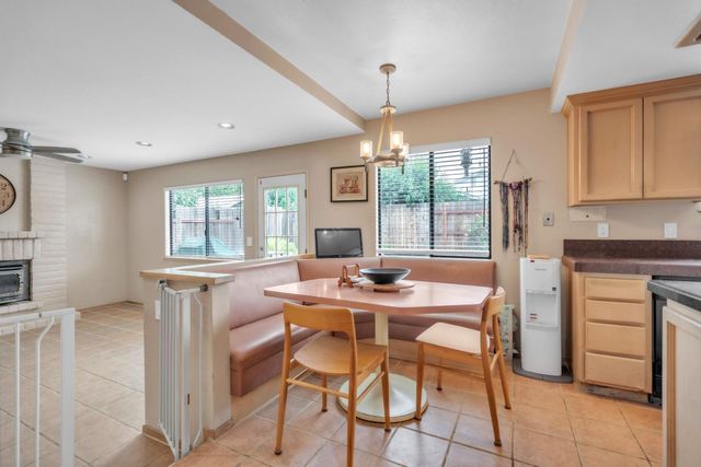 3308 Corbin Way, Sacramento, CA 95827