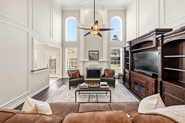 4623 Brook Shadow Drive, Kingwood, TX 77345